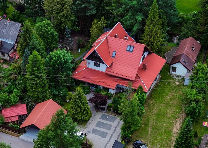 Pod Jemiola בית אירוח