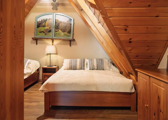 Pod Jemiola בית אירוח *