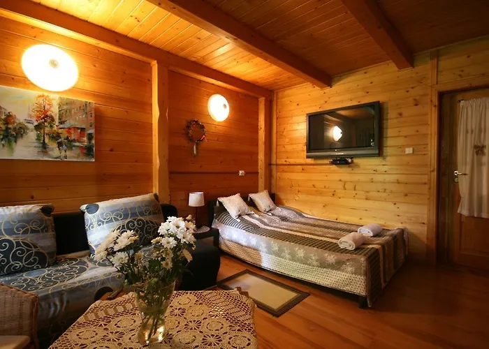 Pod Jemiola בית אירוח *